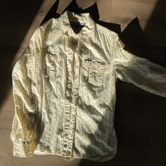 Button down women’s shirt - Picture 2 of 2